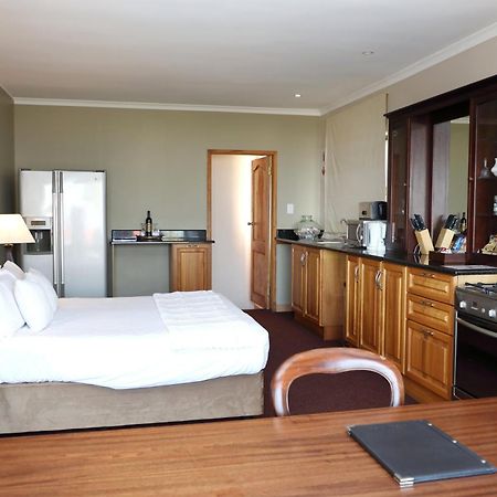 Kingston Place Guesthouse 다반 외부 사진