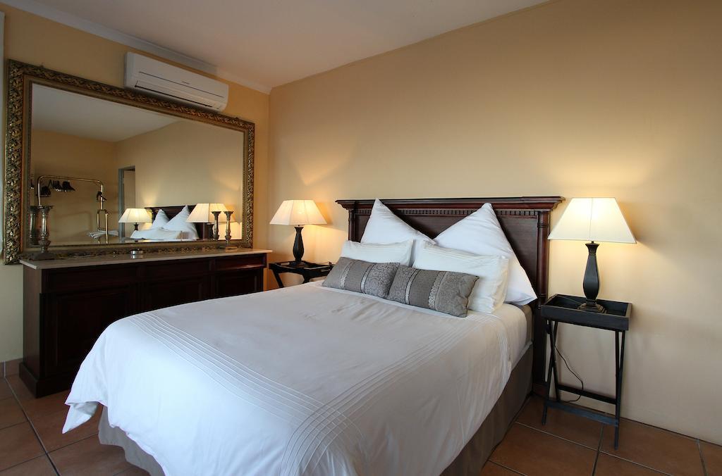 Kingston Place Guesthouse 다반 외부 사진