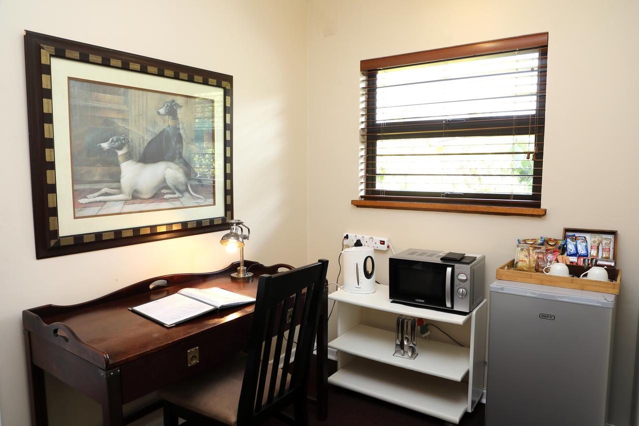 Kingston Place Guesthouse 다반 외부 사진