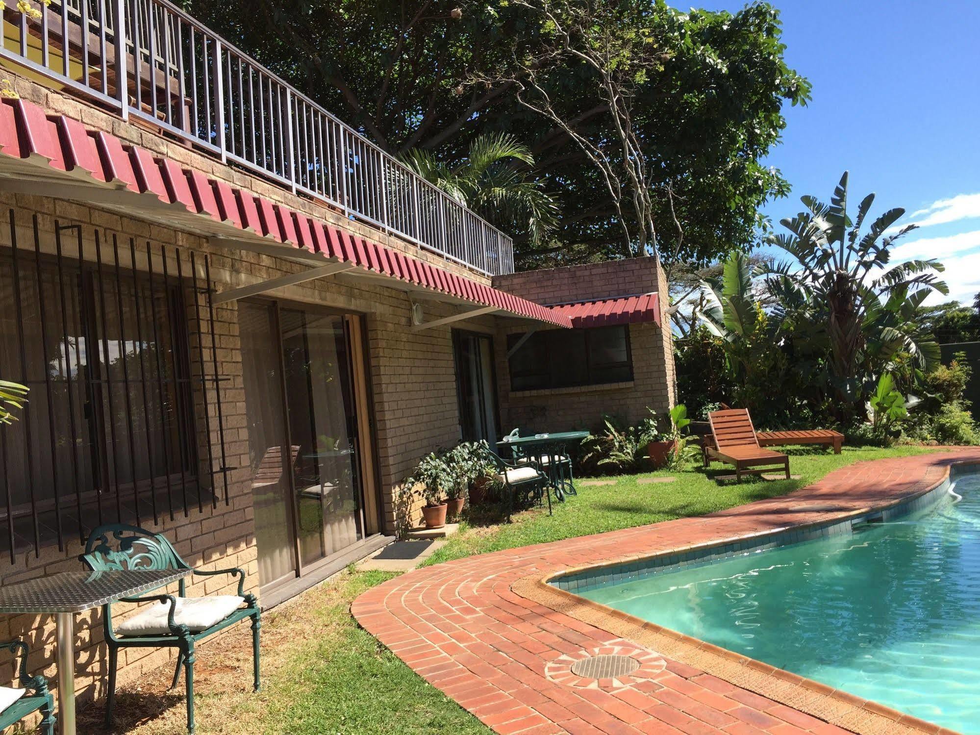 Kingston Place Guesthouse 다반 외부 사진